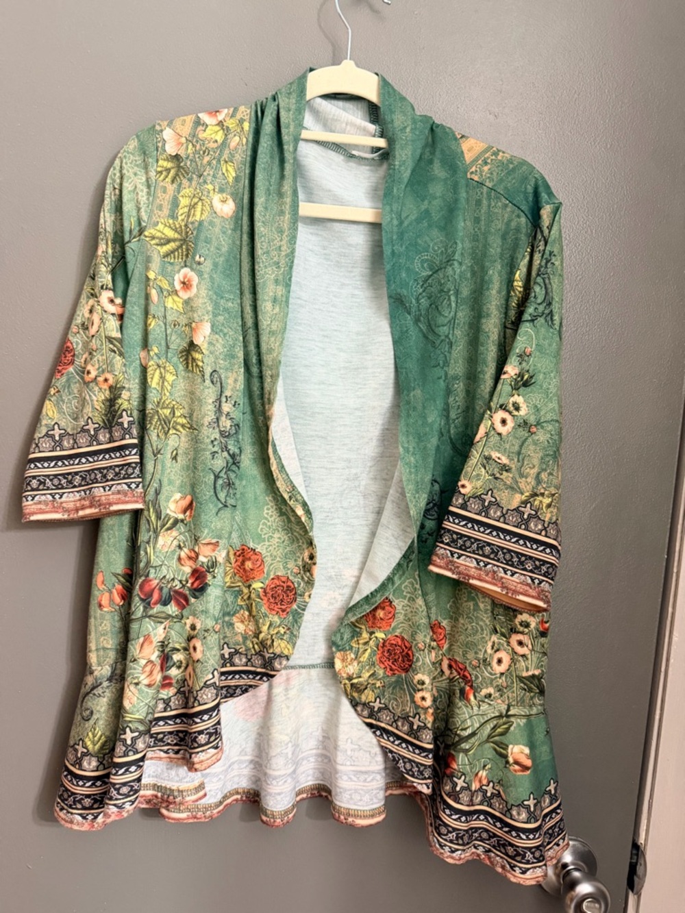 zeagoo Green Lightweight Open Cardigan Size Large
